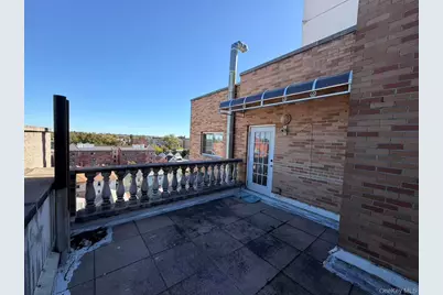 43-18 Robinson Street #7C, Flushing, NY 11355 - Photo 9