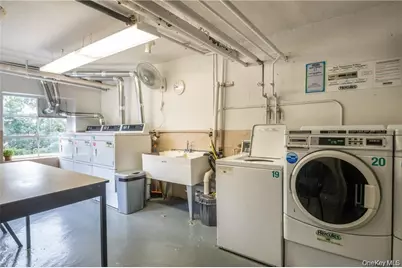 25 Shady Glen Court #1A, New Rochelle, NY 10805 - Photo 15