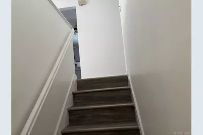 679A Meadow Road, Smithtown, NY 11787 - Photo 15