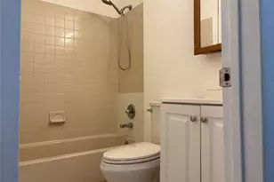 679A Meadow Rd, Smithtown, NY 11787 - Photo 13