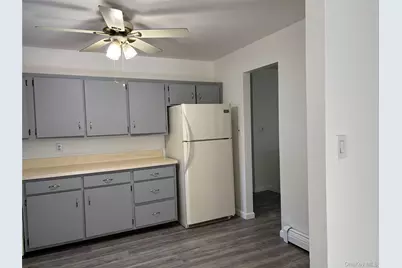 679A Meadow Road, Smithtown, NY 11787 - Photo 19