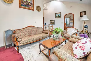 34 W 2nd St, Freeport, NY 11520 - Photo 13