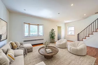 85-54 148th Street, Briarwood, NY 11435 - Photo 3