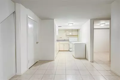 85-54 148th Street, Briarwood, NY 11435 - Photo 19