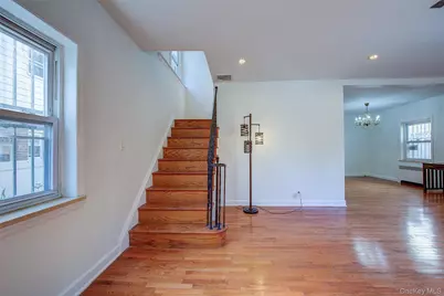 85-54 148th Street, Briarwood, NY 11435 - Photo 33