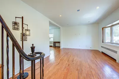 85-54 148th Street, Briarwood, NY 11435 - Photo 35