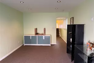 867 Sinclair Ave, New York, NY 10309 - Photo 9