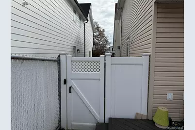 867 Sinclair Avenue, New York, NY 10309 - Photo 13