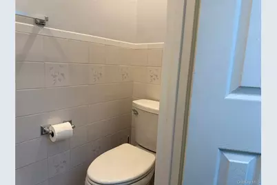 867 Sinclair Avenue, New York, NY 10309 - Photo 7