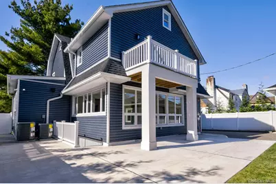 60 Long Drive, Hempstead, NY 11550 - Photo 5