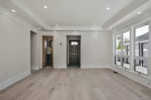 60 Long Dr, Hempstead, NY 11550 - Photo 21