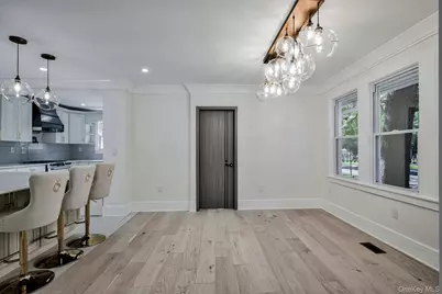 60 Long Drive, Hempstead, NY 11550 - Photo 11