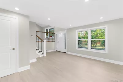 98 Soundview Drive, Port Jefferson, NY 11777 - Photo 11