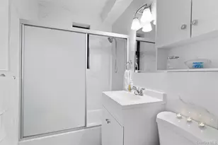 9040 Fort Hamilton Pkwy, Brooklyn, NY 11209 - Photo 7