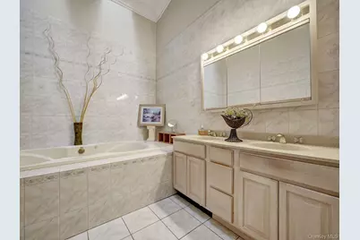 111 Sycamore Drive, Cornwall, NY 12553 - Photo 17