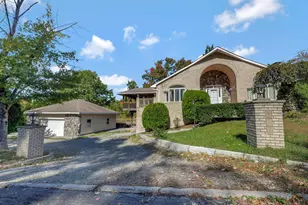 111 Sycamore Dr, Cornwall, NY 12553 - Photo 5