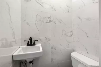 3766 Bronxwood Avenue, Bronx, NY 10469 - Photo 13