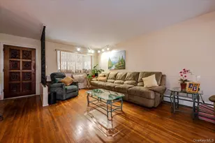 248 Throggs Neck Blvd, Bronx, NY 10465 - Photo 3