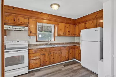 10 Howe Street, Warwick, NY 10990 - Photo 13