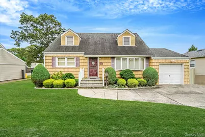 166 N Oak Street, Massapequa, NY 11758 - Photo 1