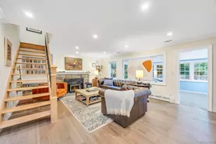 12 Teapot Ln, Smithtown, NY 11787 - Photo 9