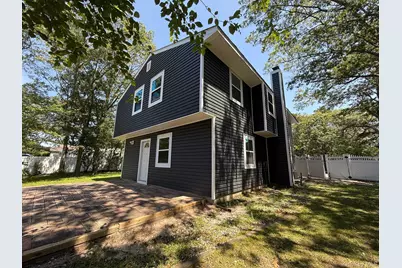 64 Chestnut Street, Coram, NY 11727 - Photo 3