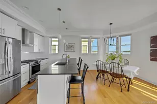 39 Island Point, Bronx, NY 10464 - Photo 9