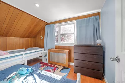 5 Avon Road, New Hyde Park, NY 11040 - Photo 13