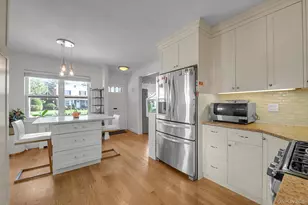 5 Avon Rd, New Hyde Park, NY 11040 - Photo 5