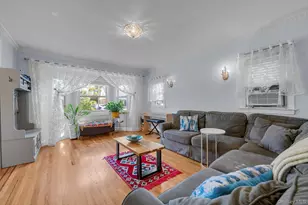 5 Avon Rd, New Hyde Park, NY 11040 - Photo 3