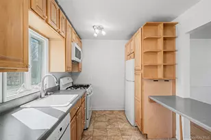 19 Ann Pl, Monroe, NY 10950 - Photo 11