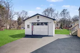 19 Ann Pl, Monroe, NY 10950 - Photo 33