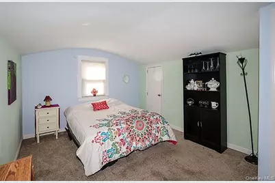 230 Kensington Avenue, Bayport, NY 11705 - Photo 19
