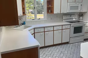 18 Adams Rd, Ossining, NY 10562 - Photo 9