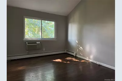 39B Norwood Road #Right, Port Washington, NY 11050 - Photo 11