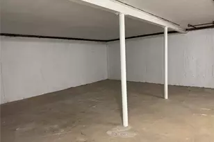 39B Norwood Rd, Port Washington, NY 11050 - Photo 15