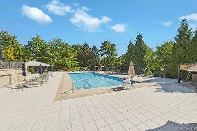 428 Toftree Court, Roslyn, NY 11576 - Photo 39