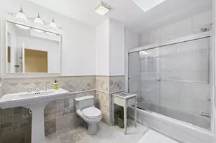 428 Toftree Ct, Roslyn, NY 11576 - Photo 23