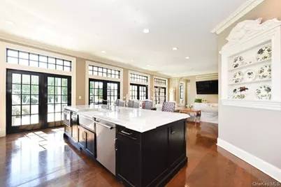 1974 Monroe Avenue, North Bellmore, NY 11710 - Photo 17