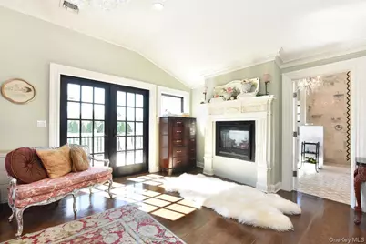 1974 Monroe Avenue, North Bellmore, NY 11710 - Photo 27