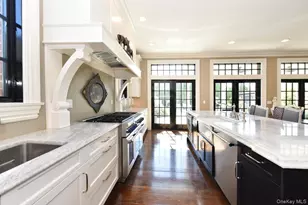 1974 Monroe Ave, North Bellmore, NY 11710 - Photo 15