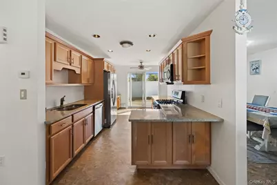 187 Nassau Lane Lane, Island Park, NY 11558 - Photo 7