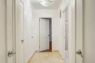 123-35 82nd Rd, Kew Gardens, NY 11415 - Photo 17