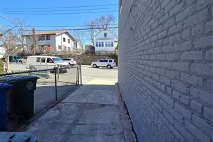 340 Locust Ave, Port Chester, NY 10573 - Photo 27