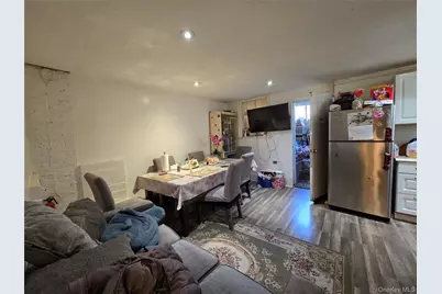 340 Locust Avenue, Port Chester, NY 10573 - Photo 21