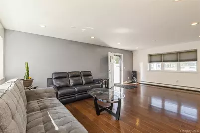 4 Monarch Avenue, Selden, NY 11784 - Photo 29