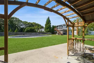 4 Monarch Ave, Selden, NY 11784 - Photo 45