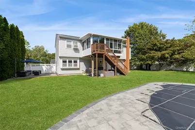 4 Monarch Avenue, Selden, NY 11784 - Photo 37