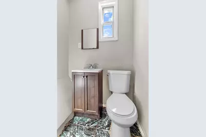 9029 178th Street, Hollis, NY 11423 - Photo 27