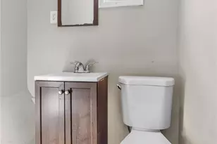 90-29 178th St, Hollis, NY 11423 - Photo 27